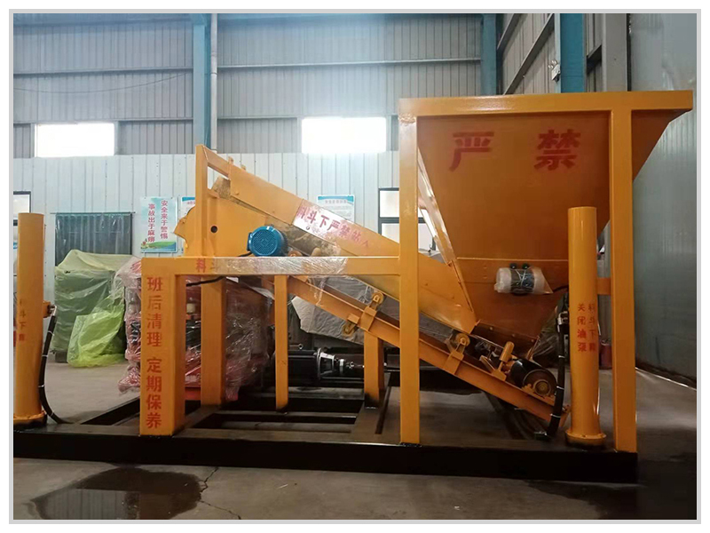 鉤臂式<a href=http://fuxiyi.com.cn/show/diaozhuang/ target=_blank class=infotextkey>噴漿機(jī)</a>組800-600實(shí)體圖2.jpg